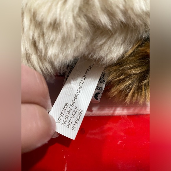 WEBKINZ SIGNATURE ENDANGERED RED WOLF - Picture 6 of 7